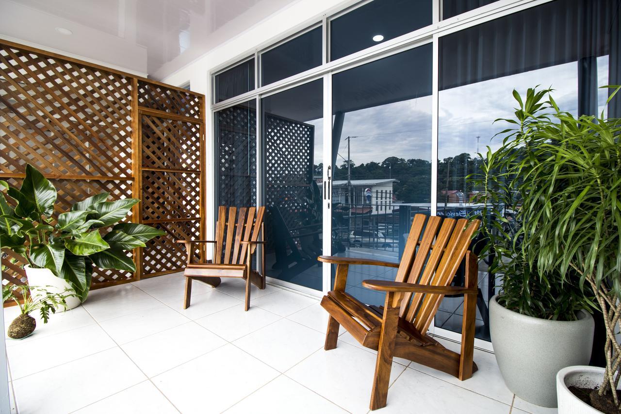 Puerta Del Cielo Quepos Hotel Exterior foto